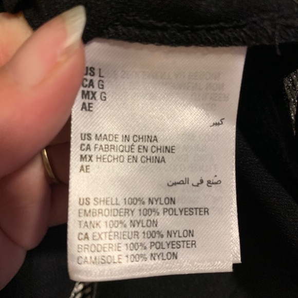 New Alfani Dots long sleeve top size Large black silver shiny sheer - Picture 7 of 9